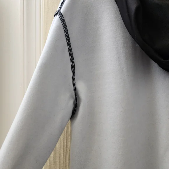 Moon Card Hoodie Sweater - Picture 7 of 10